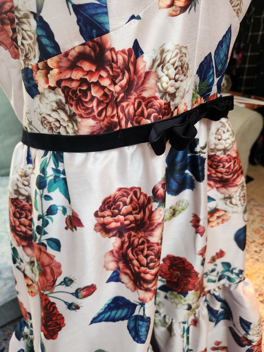 Live Bridgerton, Cottagecore, Fairycore, Gardencore Fantasy W Custom Floral Gown - Picture 5 of 15